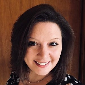 Meet your Posher, Stacy